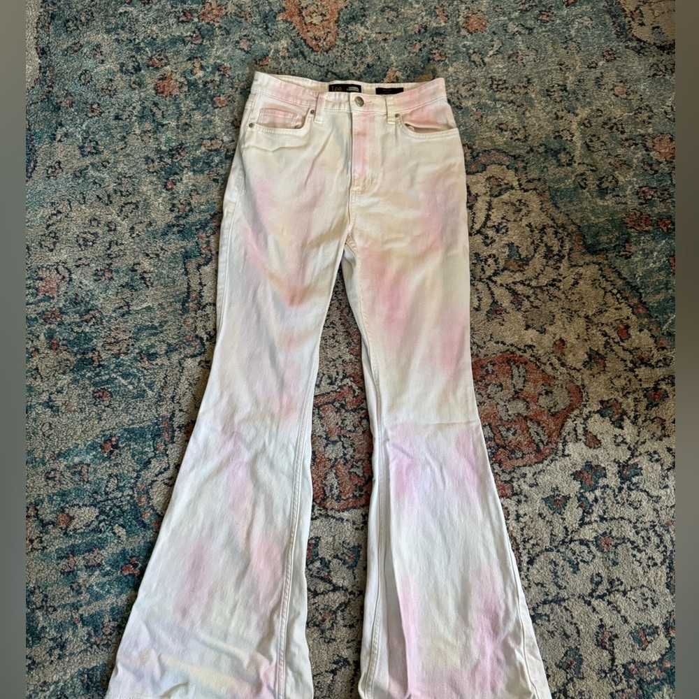 Lee Vintage High Rise Flare Jeans in White and Pink